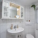 Apartment Moewe By Interhome Norddeich (Norden)